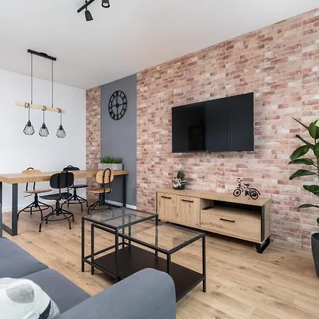 Apartament Old Town Black
