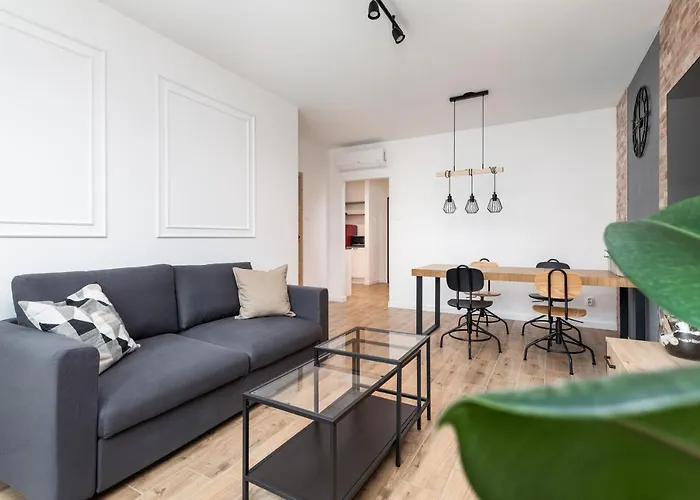 Apartment Old Town Black *